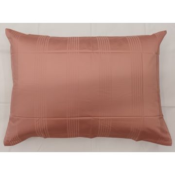 Billerbeck Réka közép párnahuzat, EPRES KRÉMES