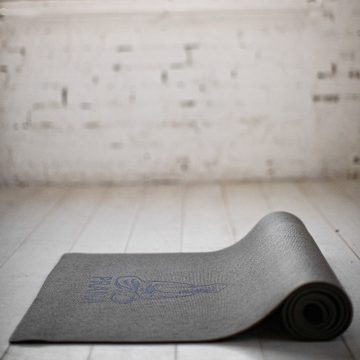   PRANA Prémium "Grey Power", jógamatrac hordozó hevederrel